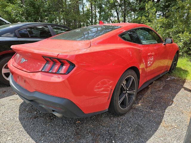 2024 Ford Mustang EcoBoost