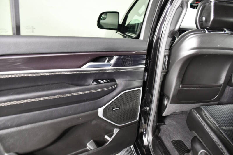 2024 Jeep Wagoneer