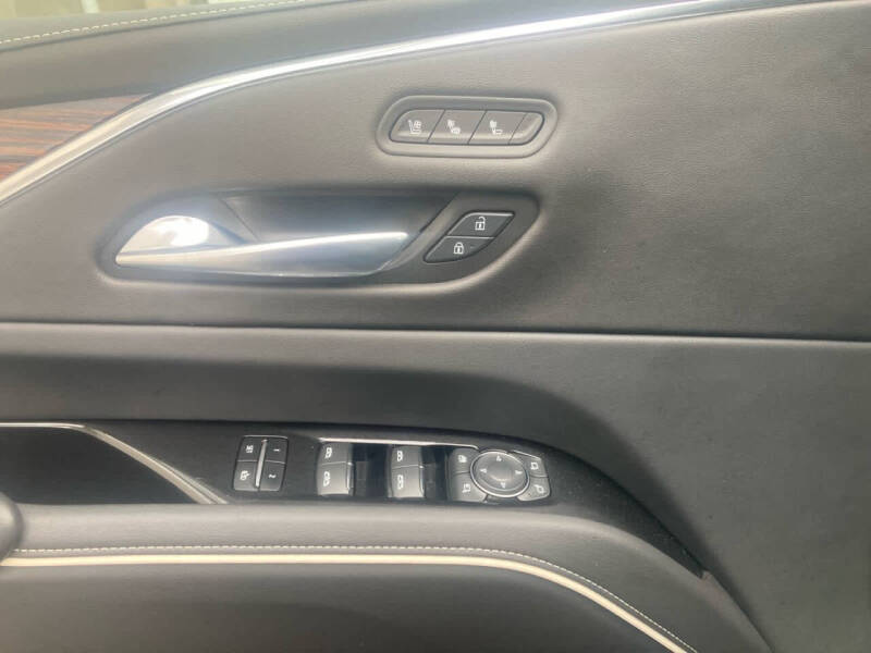 2021 Cadillac Escalade ESV Premium Luxury