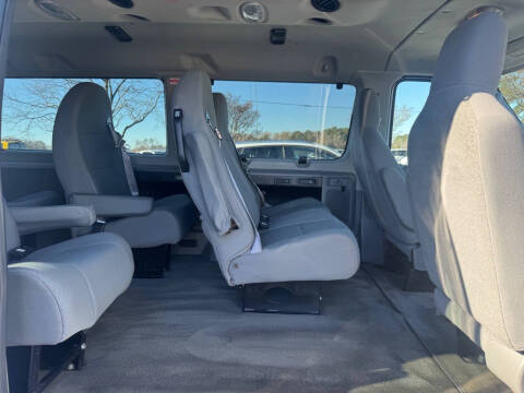 2012 Ford E-Series E-350 SD