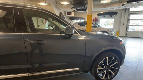 2024 Volvo XC90 B5 Plus Bright Theme