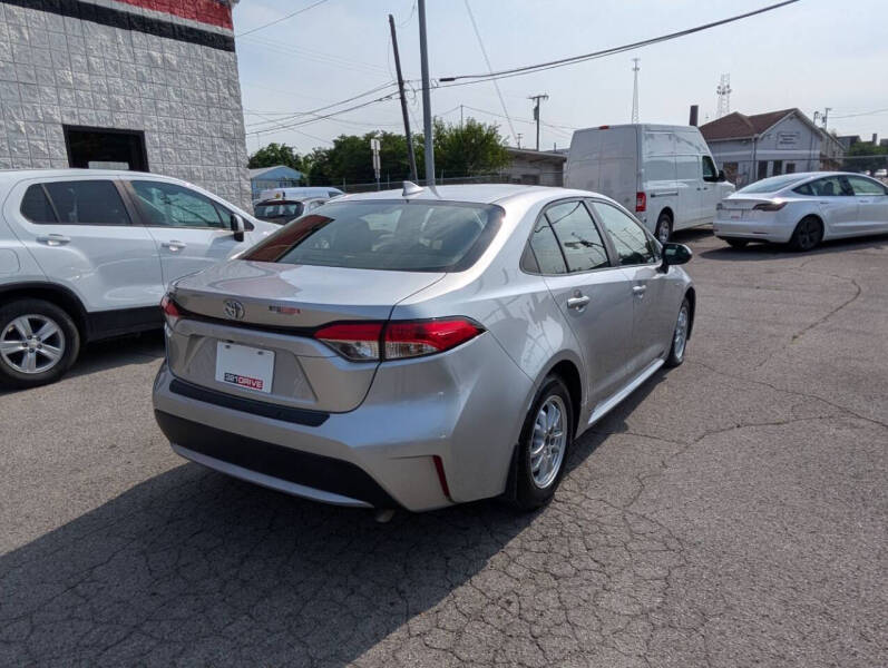 2020 Toyota Corolla Hybrid LE