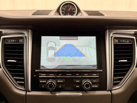 2016 Porsche Macan S