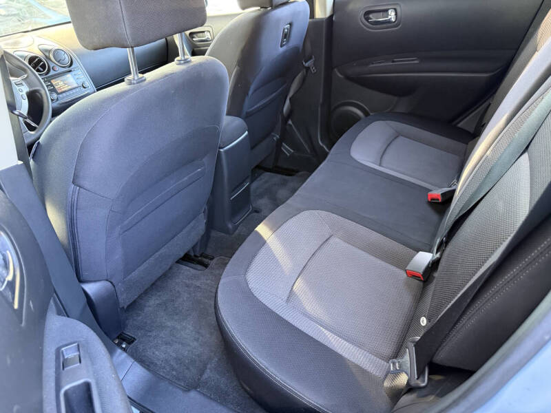 2013 Nissan Rogue SV