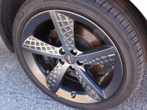 2023 Genesis GV70 2.5T Standard