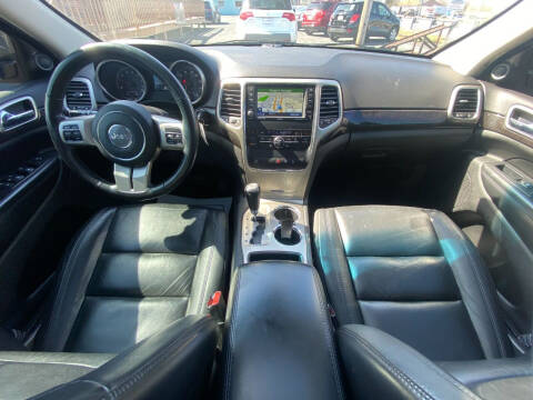 2011 Jeep Grand Cherokee Laredo