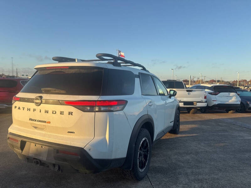 2023 Nissan Pathfinder Rock Creek