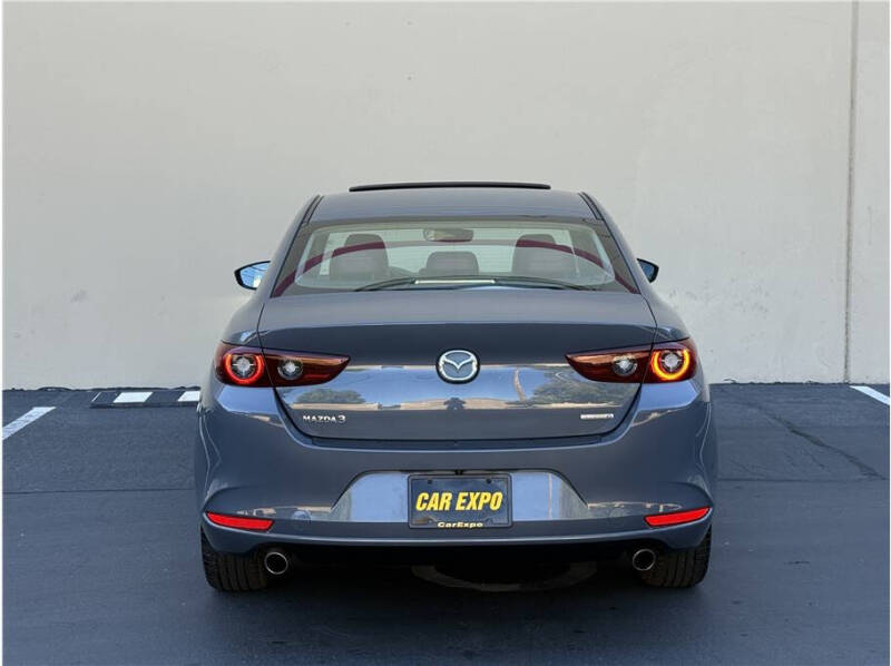 2022 Mazda Mazda3 Sedan Carbon Edition