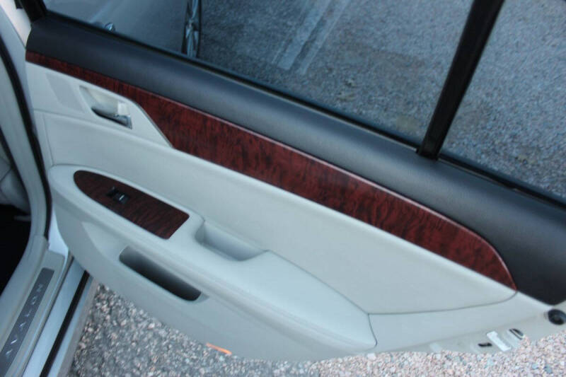 2011 Toyota Avalon Limited