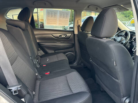 2018 Nissan Rogue SV