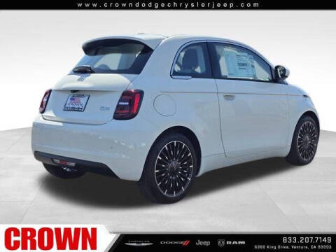 2025 FIAT 500e Giorgio Armani