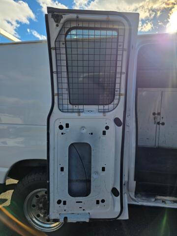 2005 Ford E-Series E-250