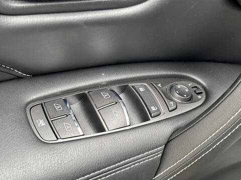 2023 Infiniti QX80 Premium Select