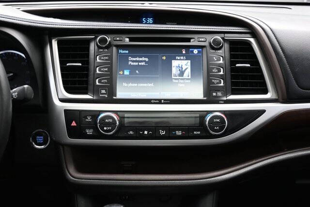 2015 Toyota Highlander Limited Platinum