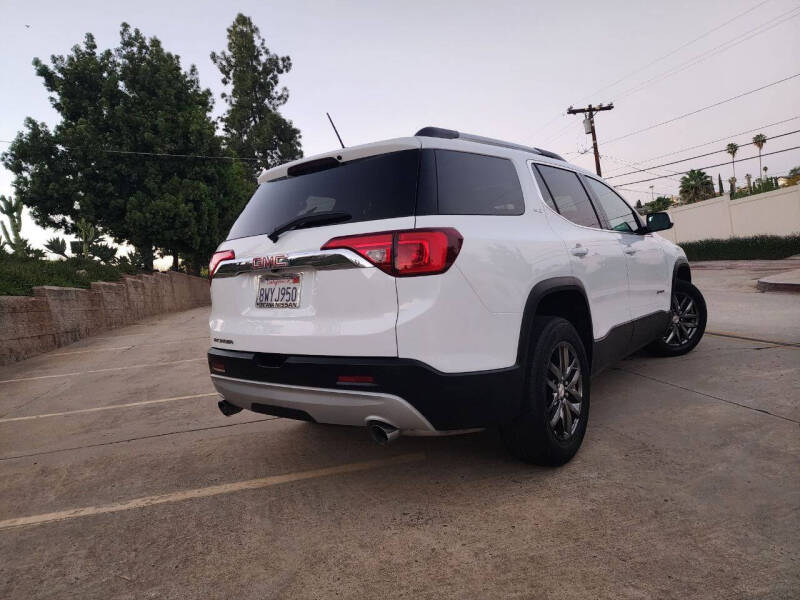 2017 GMC Acadia SLT-1