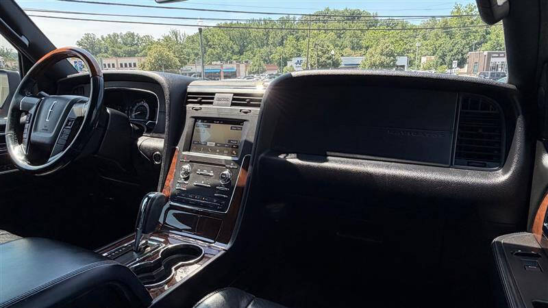 2016 Lincoln Navigator L Select