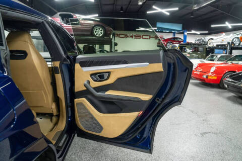 2019 Lamborghini Urus