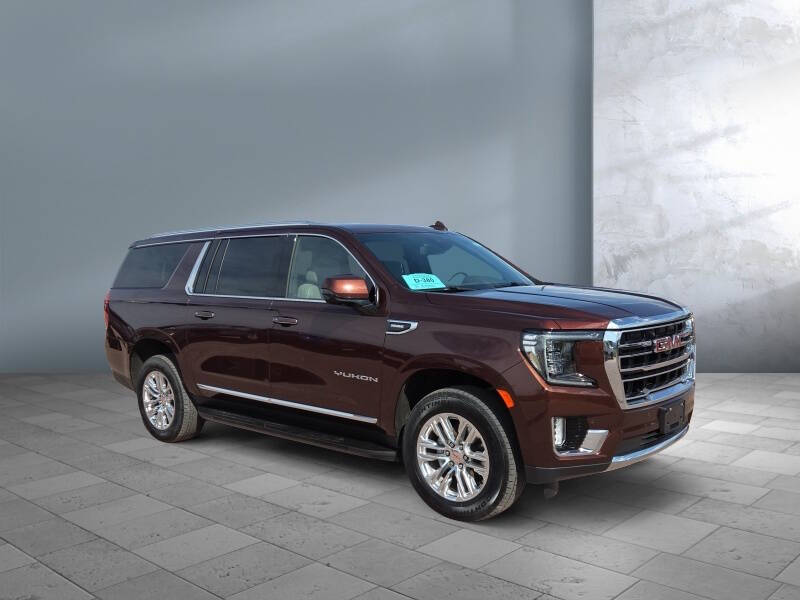 2023 GMC Yukon XL SLT
