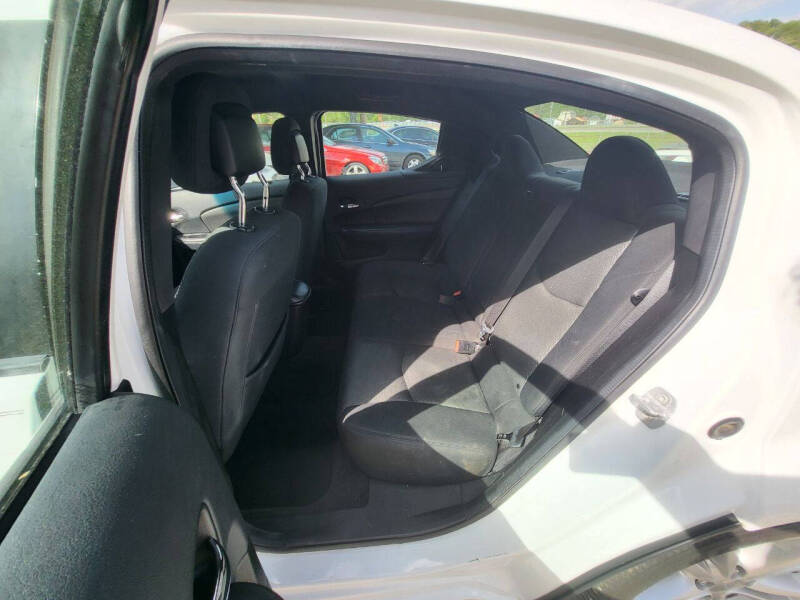 2014 Dodge Avenger SE V6