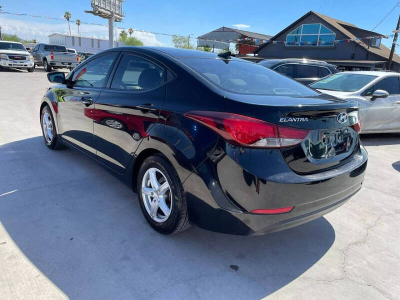 2016 Hyundai Elantra