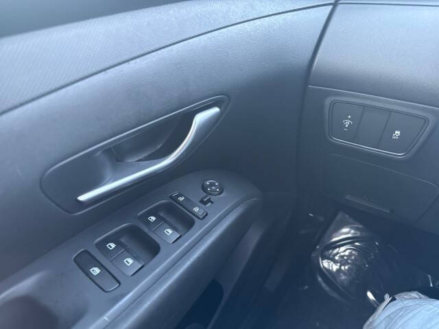 2023 Hyundai Tucson SE