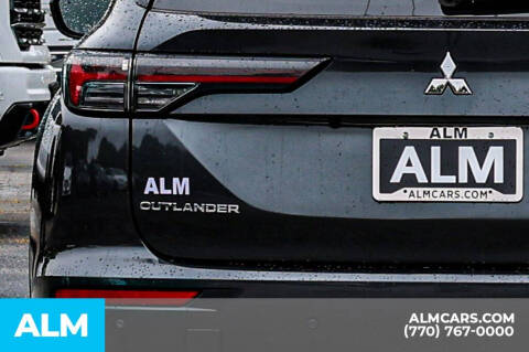 2025 Mitsubishi Outlander SE