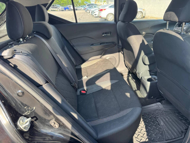 2020 Nissan Kicks SV