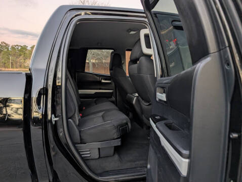 2015 Toyota Tundra SR5