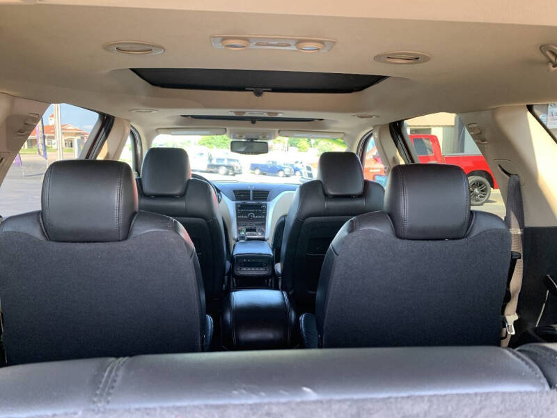2011 Chevrolet Traverse LTZ