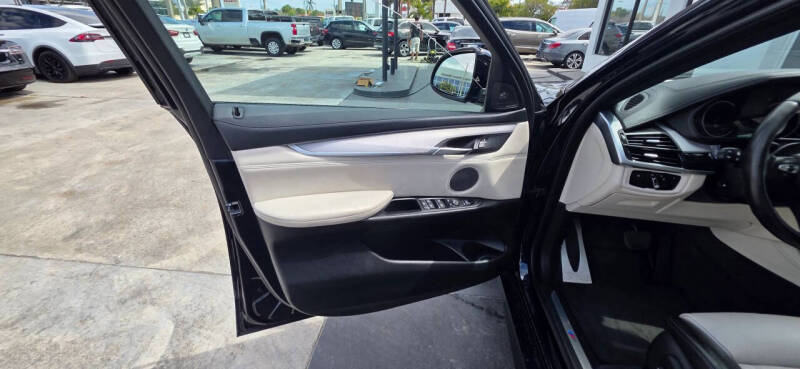 2018 BMW X6 sDrive35i