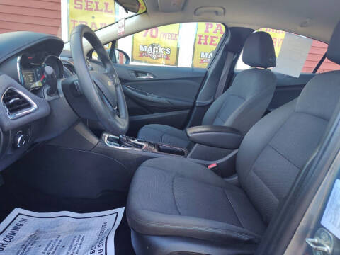 2017 Chevrolet Cruze LT Auto