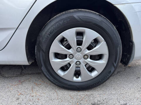 2015 Hyundai Accent GLS