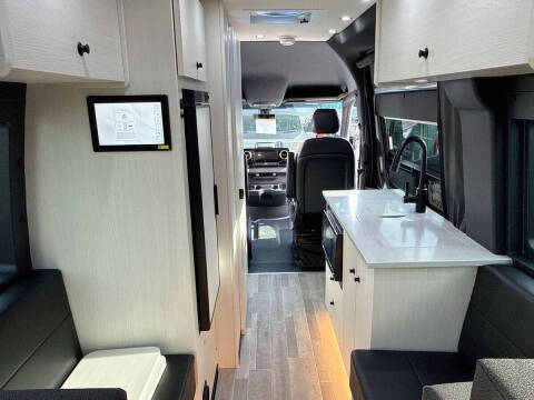 2025 Mercedes-Benz Sprinter