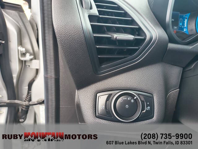 2016 Ford C-MAX Hybrid SE