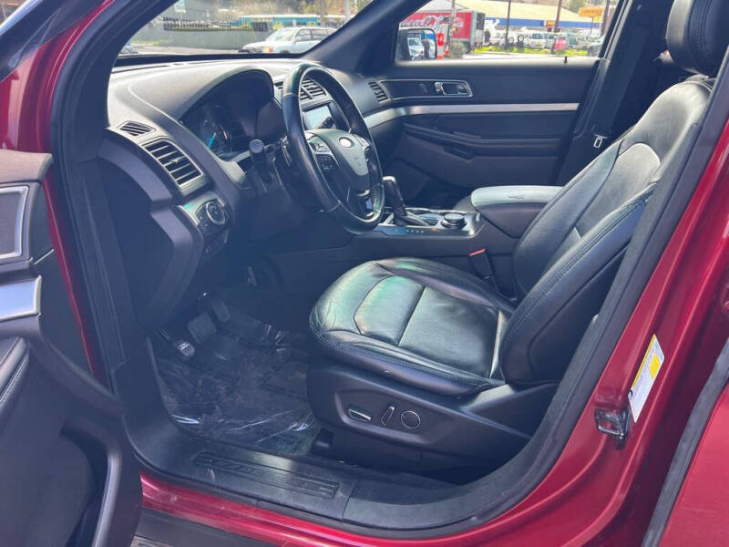 2017 Ford Explorer XLT