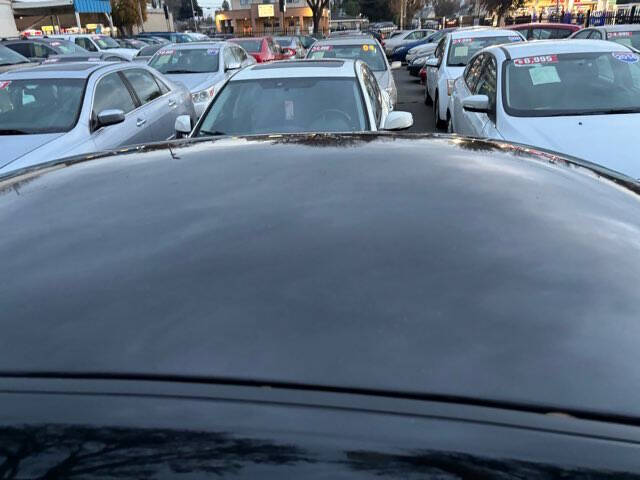 2011 Chrysler 200 Limited