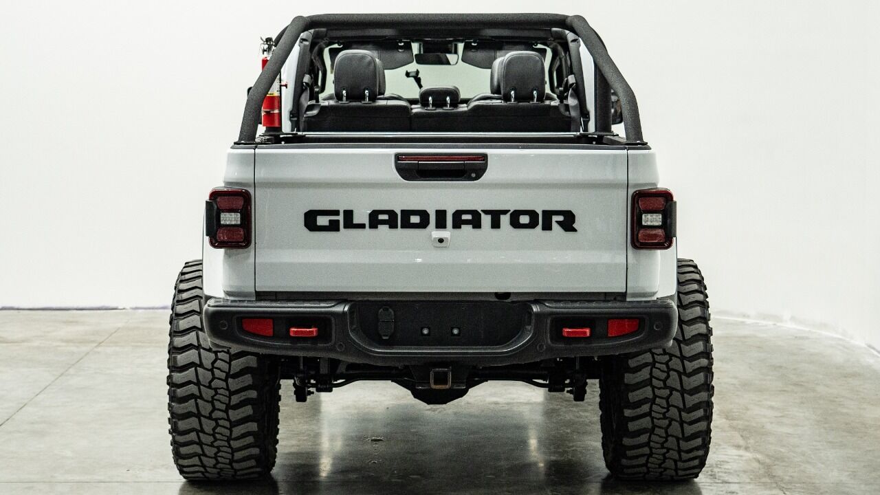 2021 JEEP Gladiator Pickup - $45,999