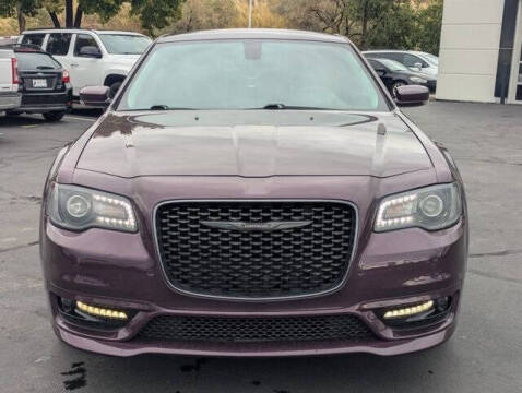 2021 Chrysler 300 Touring