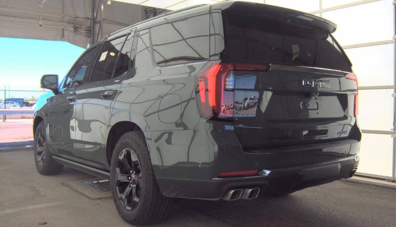 2025 GMC Yukon AT4