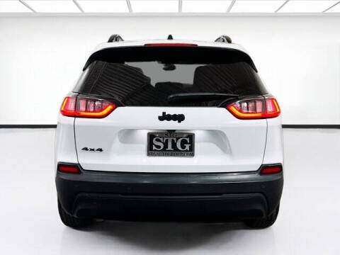 2023 Jeep Cherokee Altitude Lux