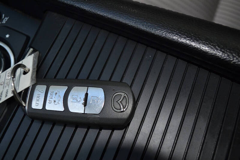 2017 Mazda MAZDA6 Sport