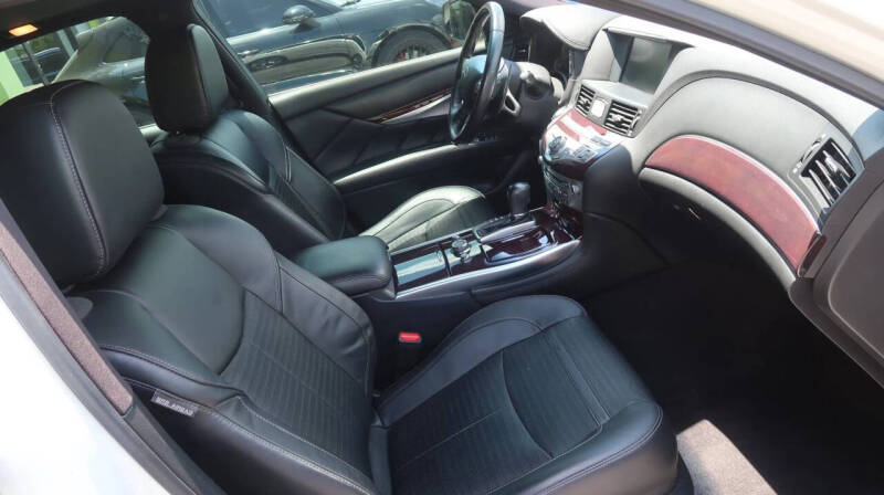 2019 Infiniti Q70 3.7 Luxe