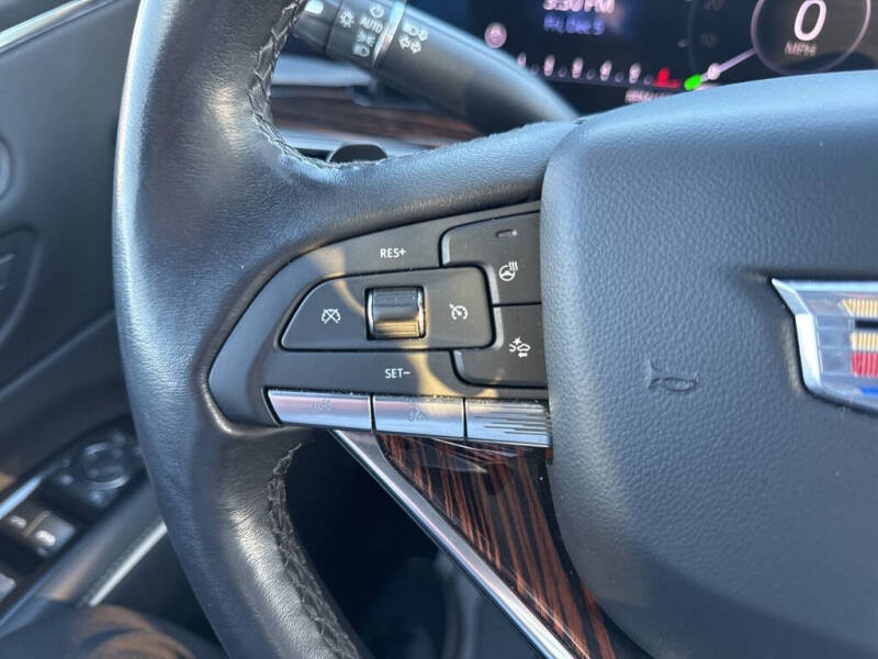 2023 Cadillac Escalade ESV Premium Luxury