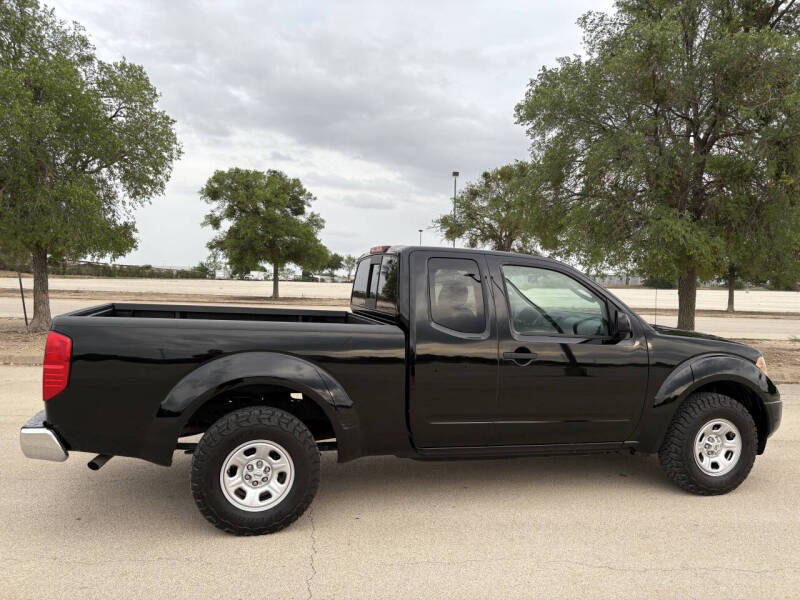 2006 Nissan Frontier XE