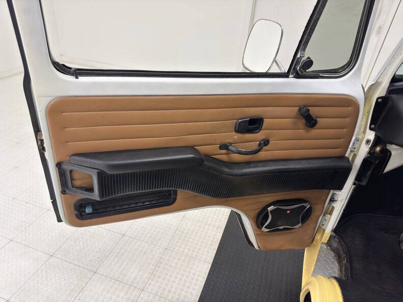 1976 Volkswagen Bus