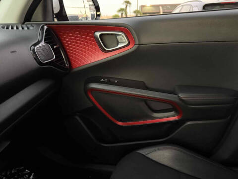 2023 Kia Soul GT-Line