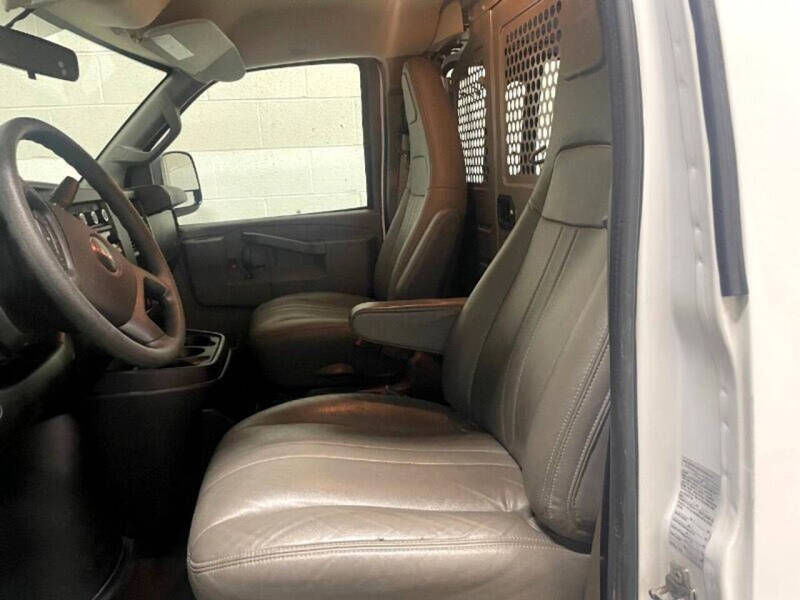 2020 GMC Savana 3500