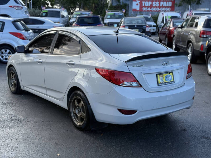 2015 Hyundai Accent GLS