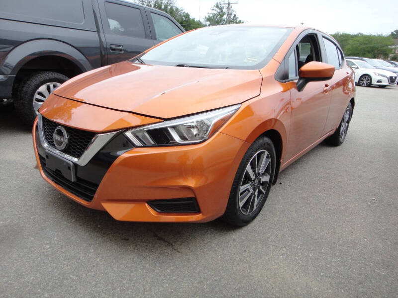 2022 Nissan Versa SV