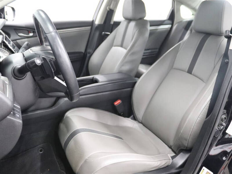 2019 Honda Civic Touring